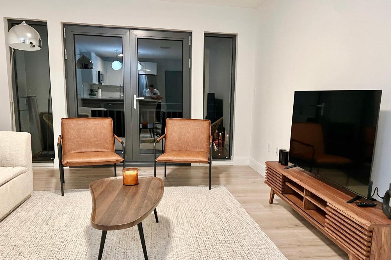 Modern 2 Bed Furnished Apartment In Quincy Exterior photo